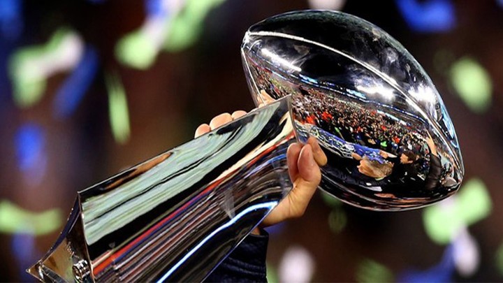 Štartuje boj o Super Bowl! Ktoré tímy si oň zahrajú?